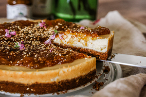 Cheesecake Tahini et Confiture Extra de Figues au Sésame 