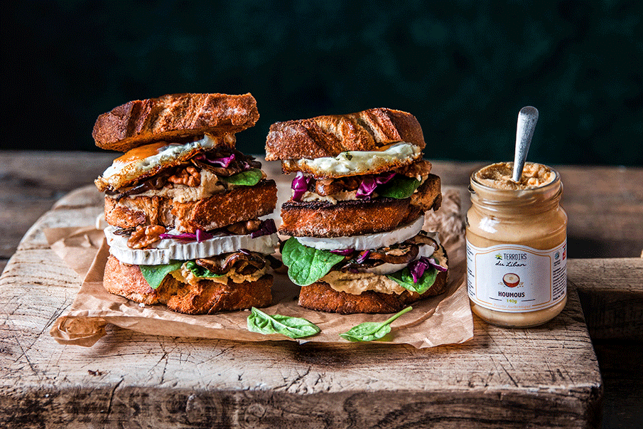 Autumn Sandwich with Hummus